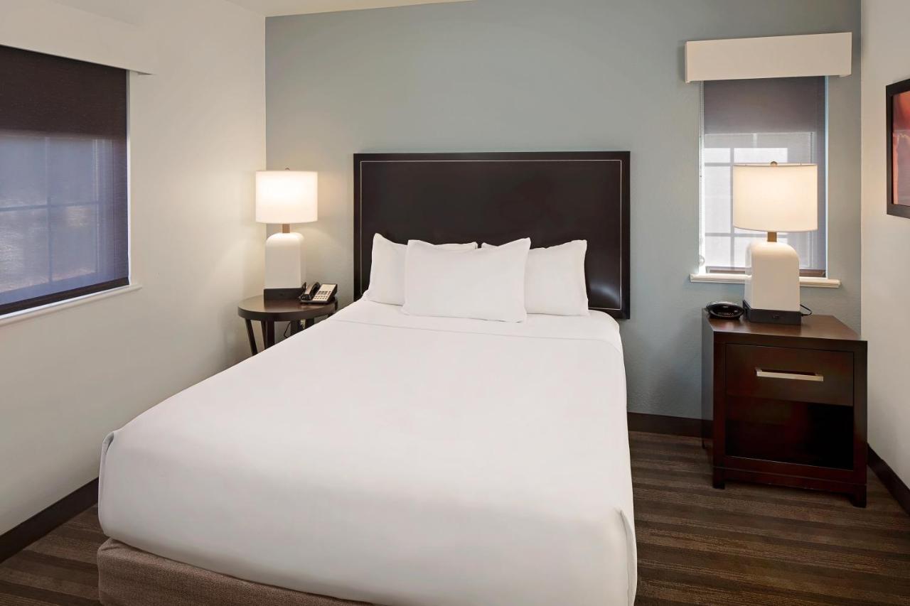אירווינג Hyatt House Dallas Las Colinas מראה חיצוני תמונה